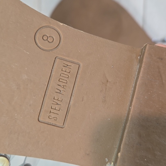 Steve Madden Women's Skyler Pearl Embellished Sandals Shoes Flats Sz 8 - Picture 10 of 10